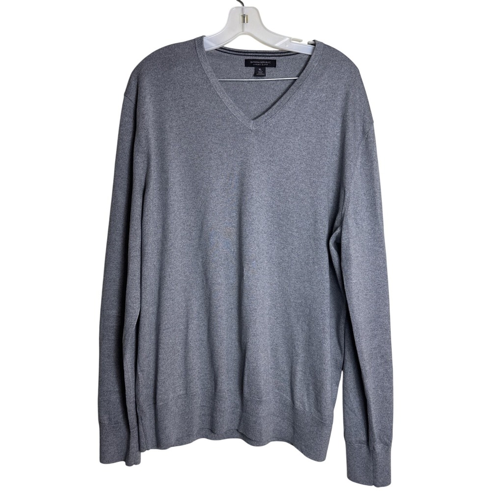 Banana Republic Luxury Blend Silk Cashmere V-Neck Sweater‎ Gray XL Quiet Luxury